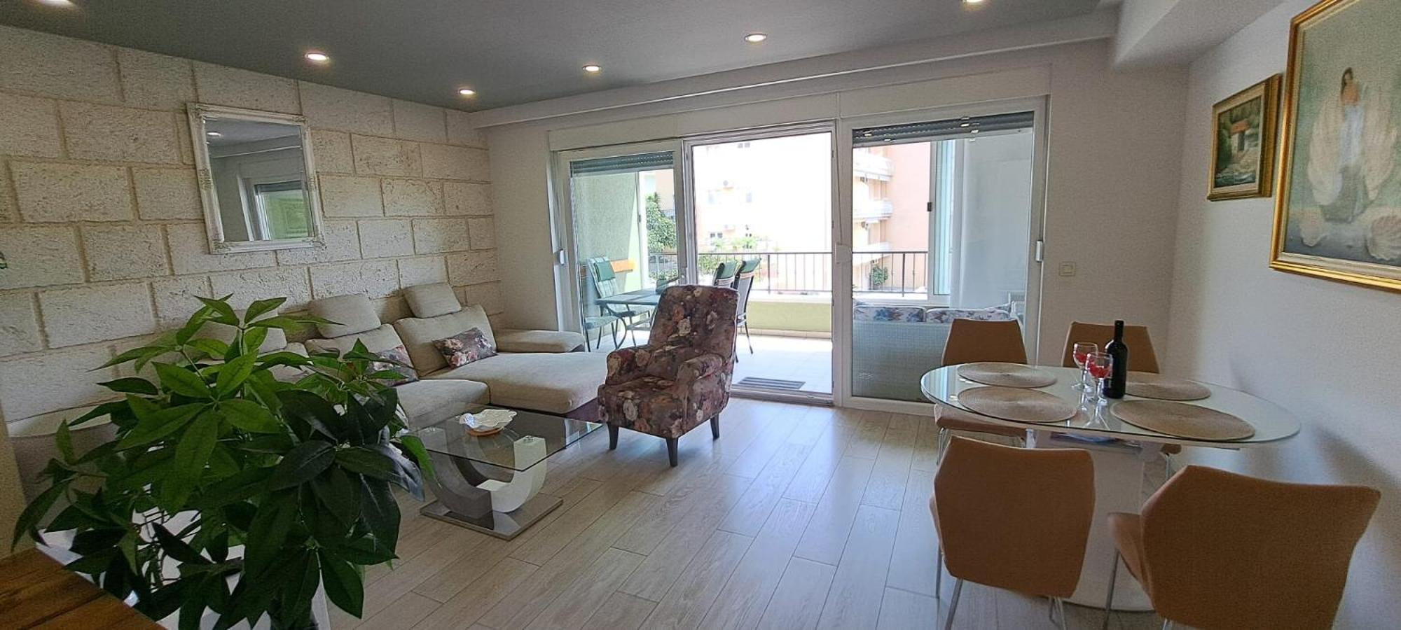 "Modern Apartment Matutu" - Parking Is In The Garage Makarska Dış mekan fotoğraf